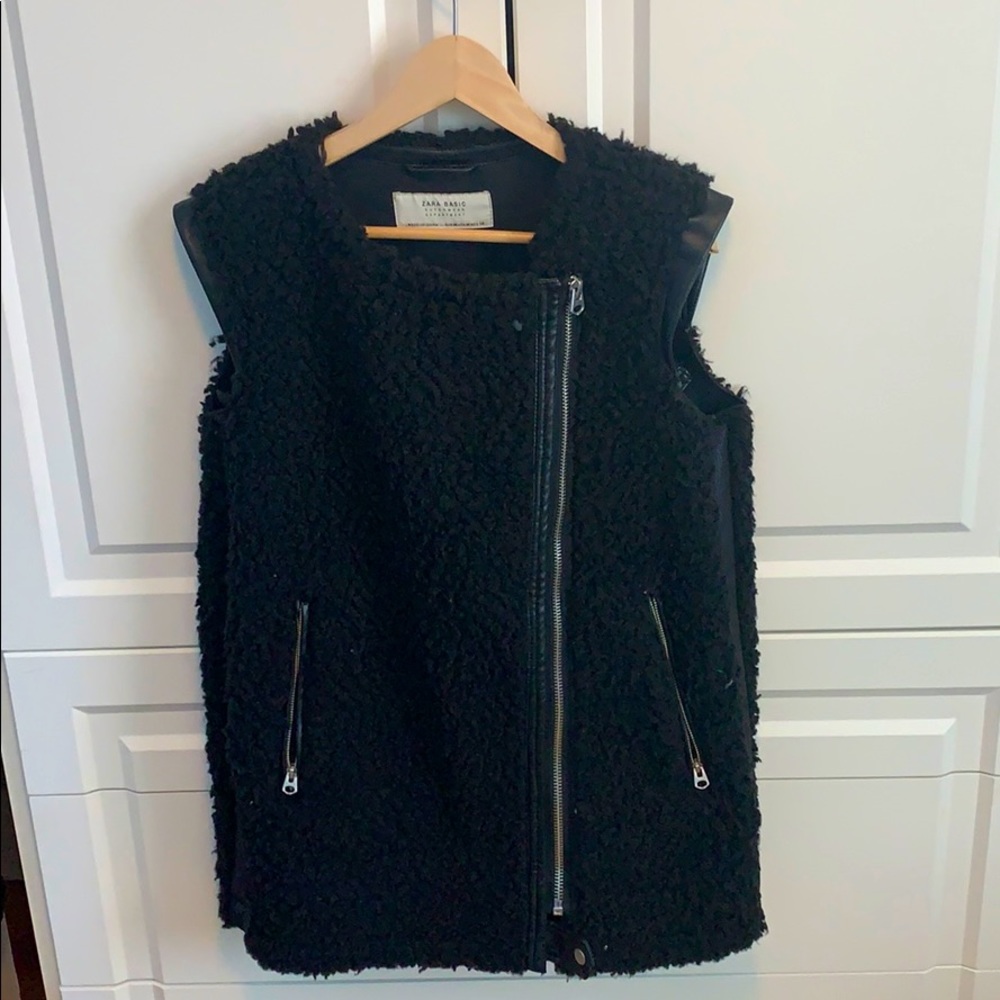 Zara oversized teddy vest